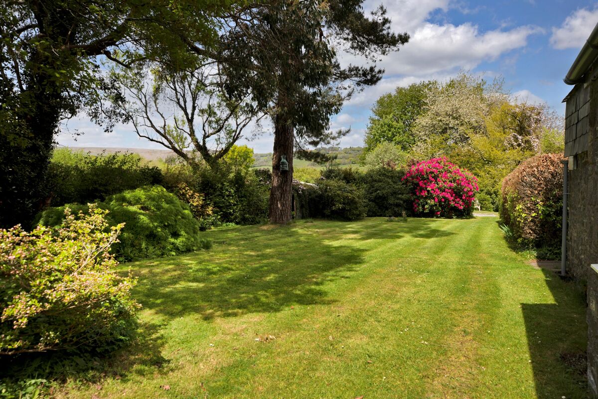 house for sale in Scorriton, Buckfastleigh, Devon, TQ11 EXE012212091 Knight Frank