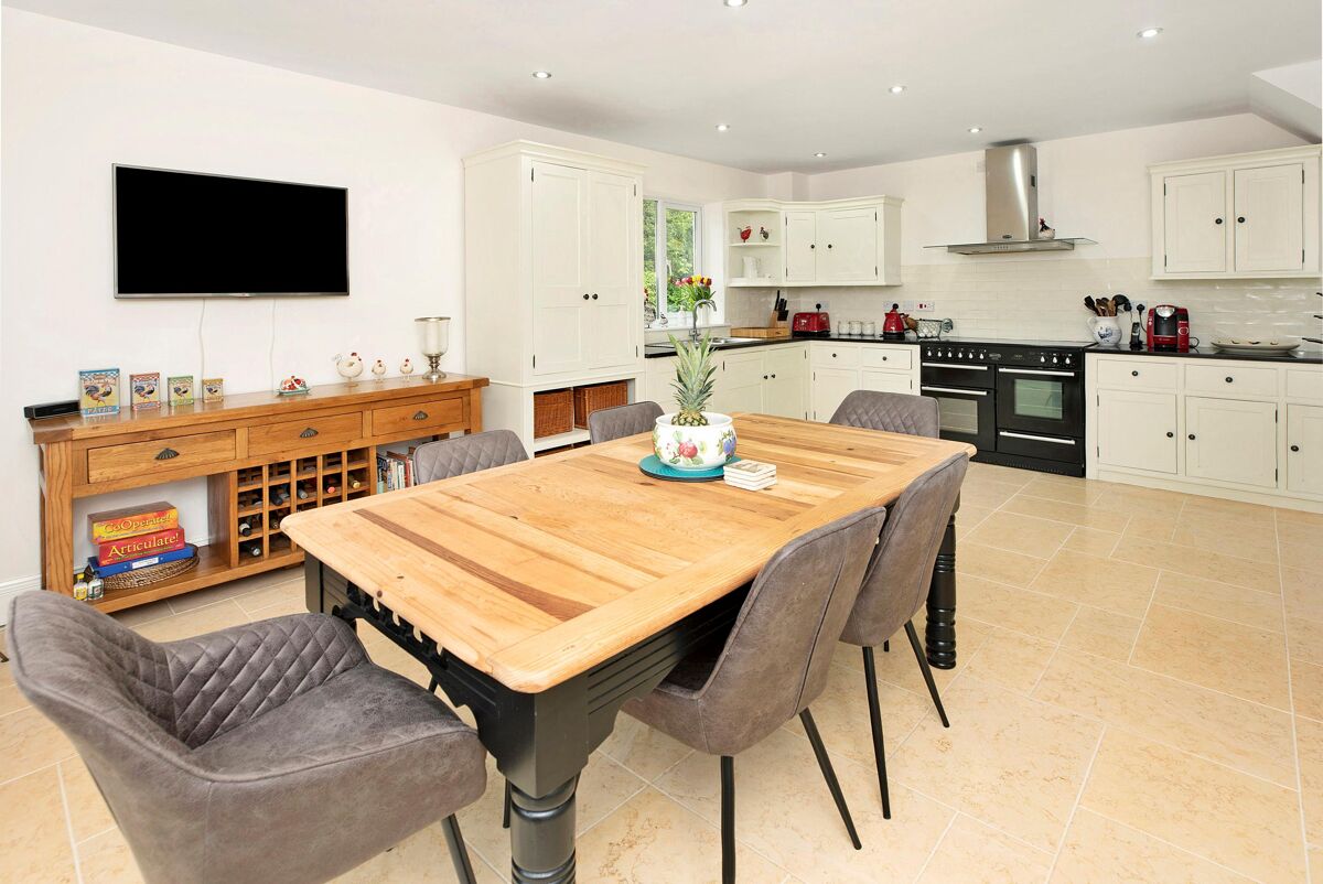 house for sale in Lowerdown, Bovey Tracey, Newton Abbot, Devon, TQ13