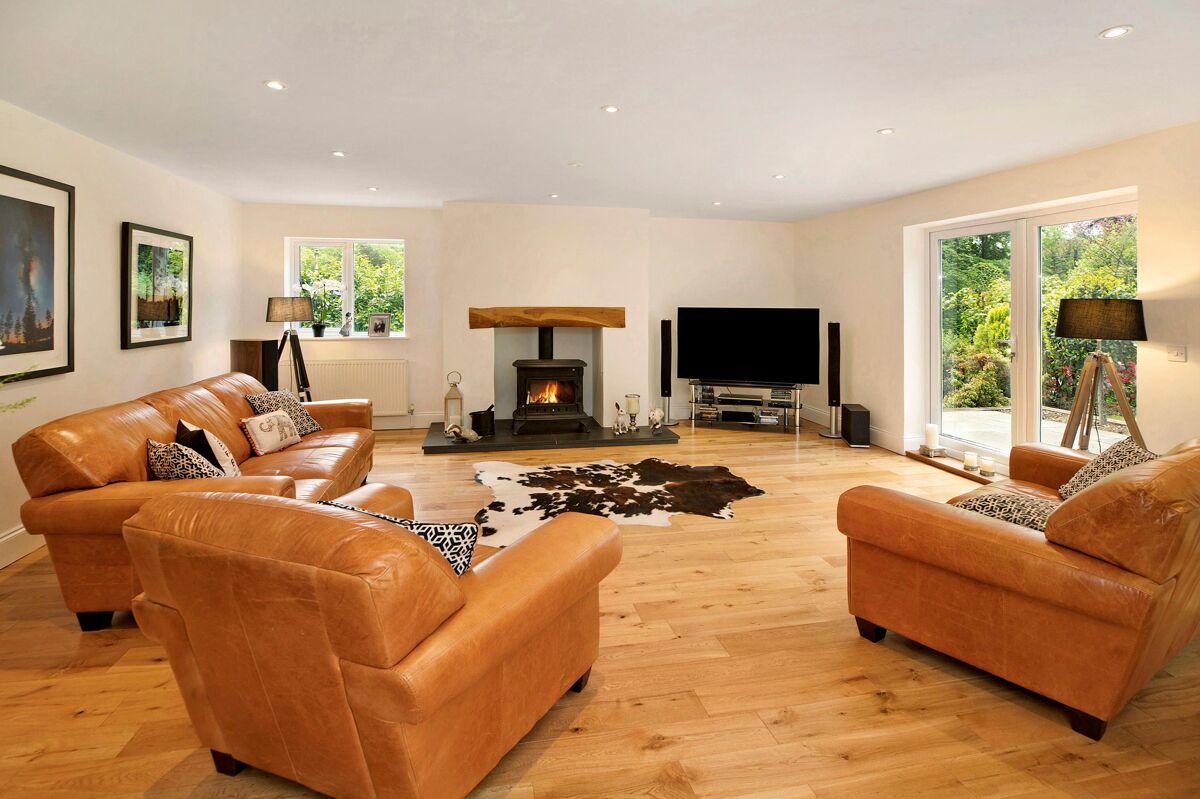 house for sale in Lowerdown, Bovey Tracey, Newton Abbot, Devon, TQ13