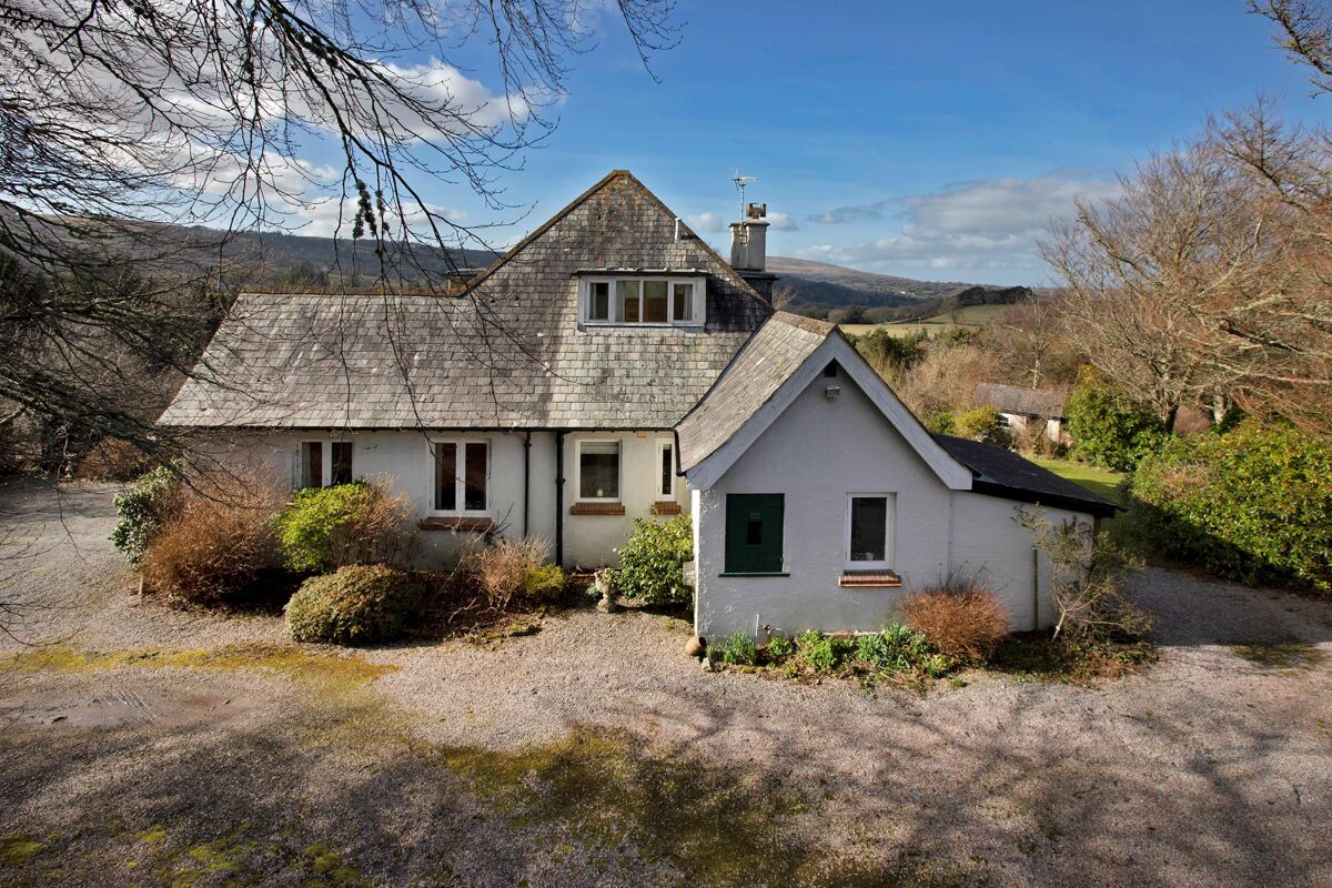 house for sale in Chagford, Newton Abbot, Devon, TQ13 EXE012252651