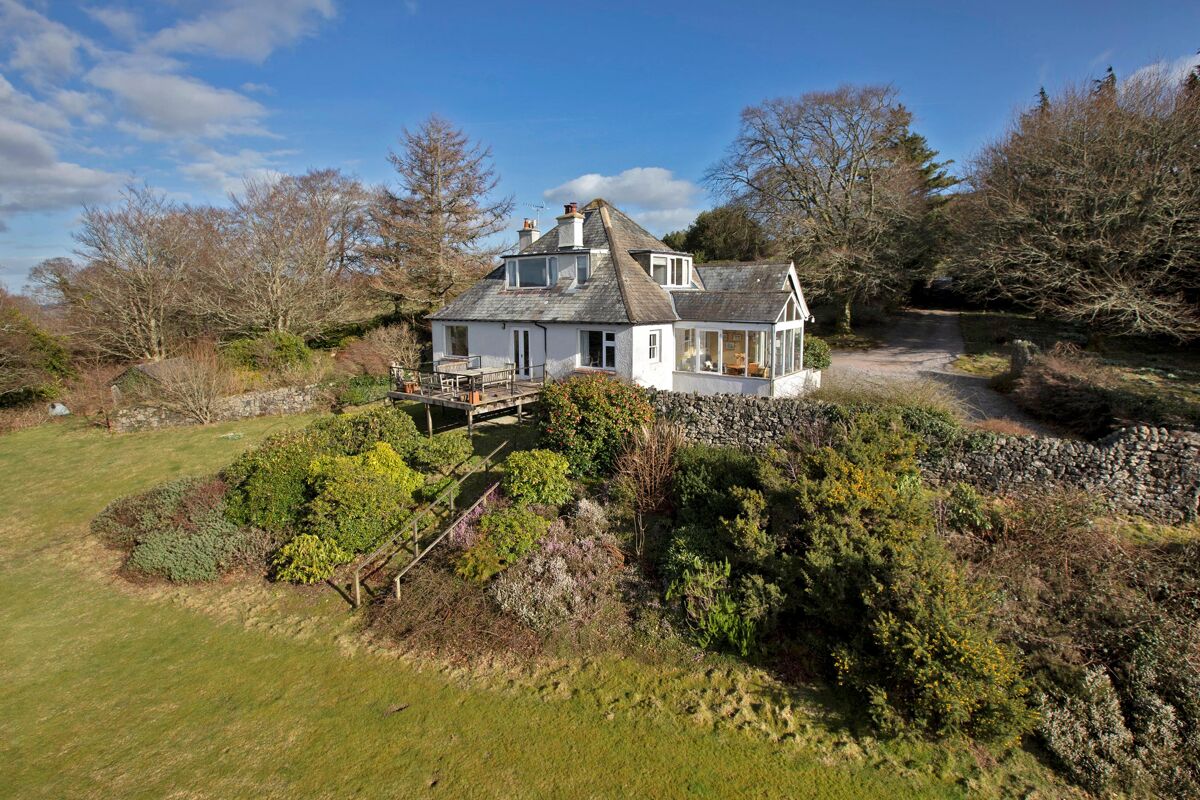 house for sale in Chagford, Newton Abbot, Devon, TQ13 EXE012252651