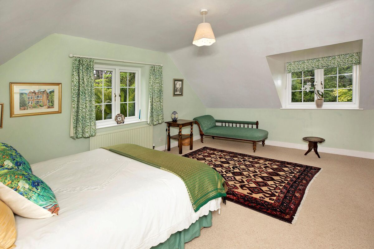 house for sale in Upton Manor Road, Brixham, Devon, TQ5 EXE012265513