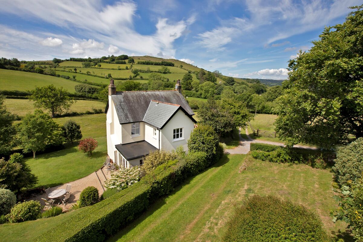 house for sale in Chagford, Newton Abbot, Devon, TQ13 EXE012277220