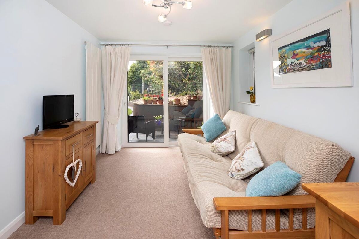 house for sale in Grenville Close, Stokenham, Kingsbridge, Devon, TQ7