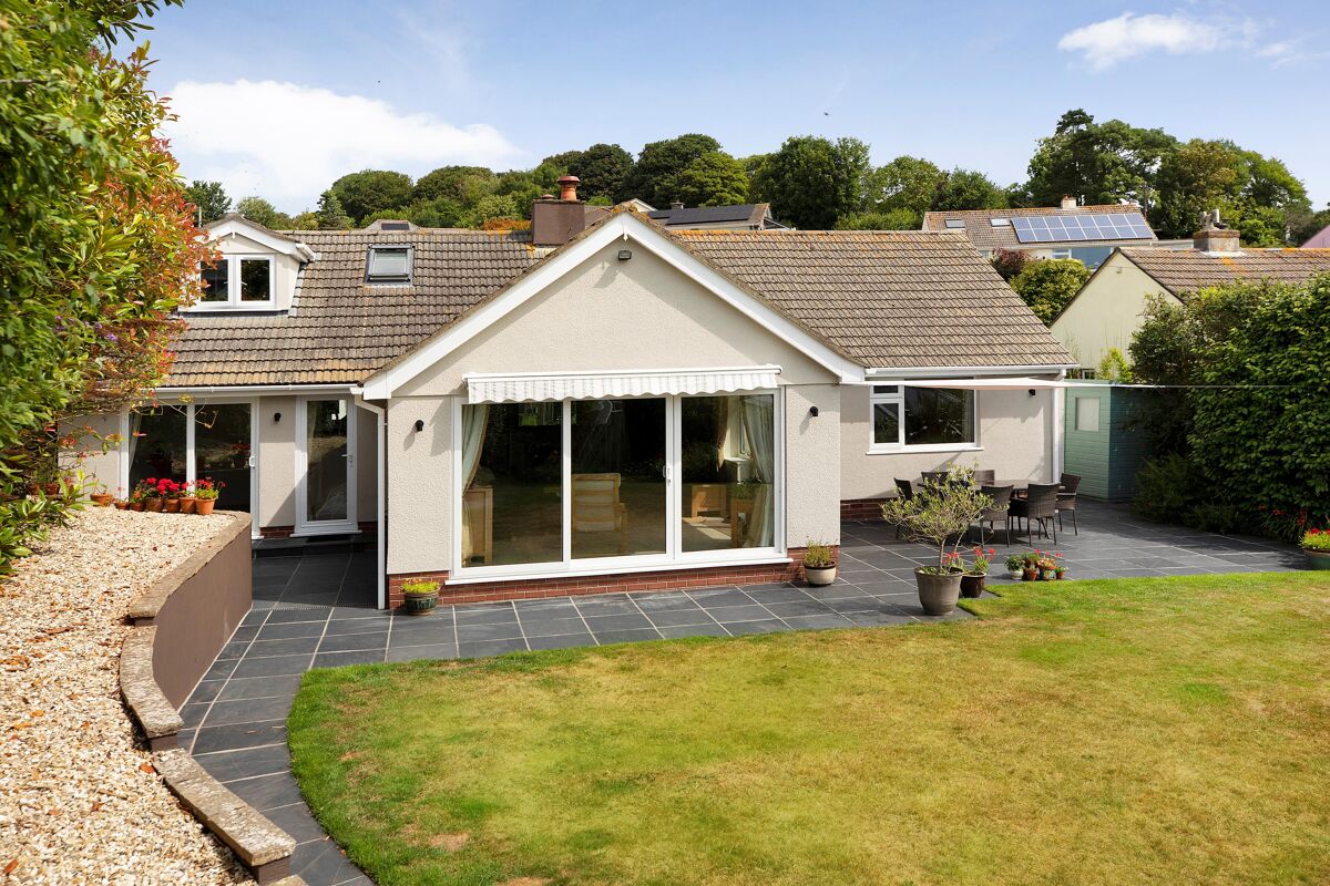 house for sale in Grenville Close, Stokenham, Kingsbridge, Devon, TQ7