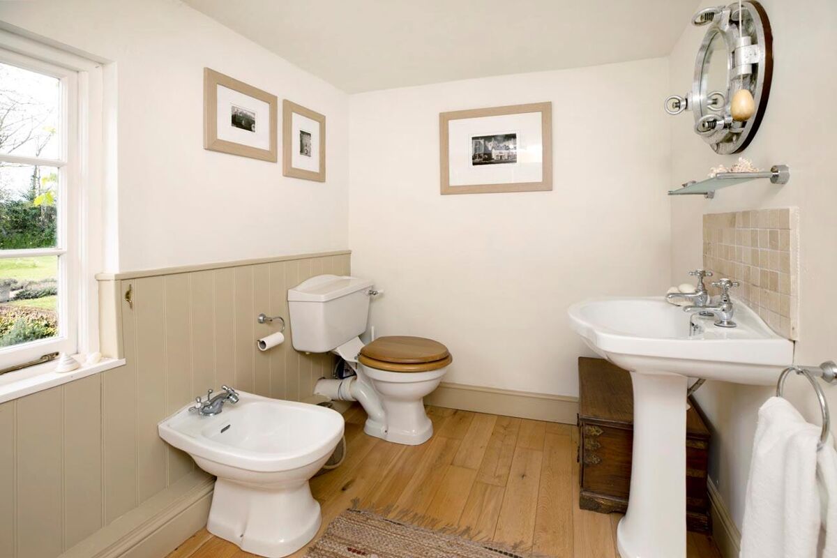 house for sale in Farringdon, Exeter, Devon, EX5 EXE012312275