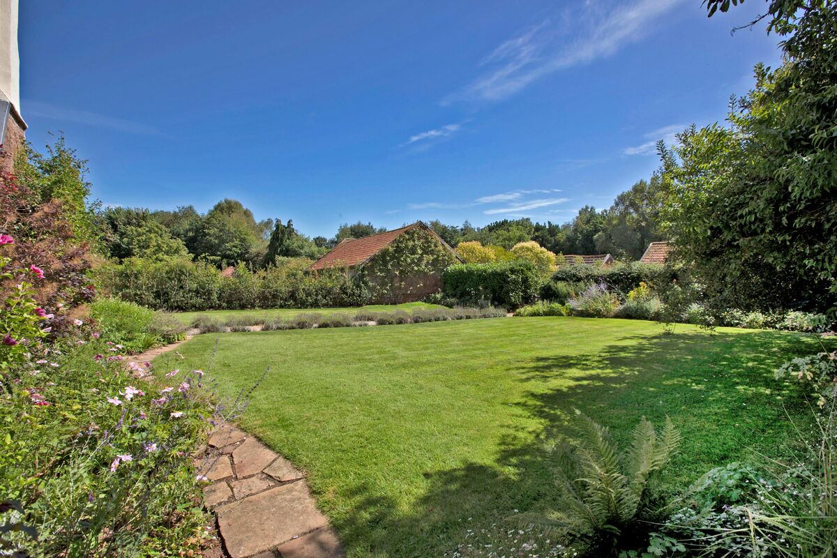 house for sale in Farringdon, Exeter, Devon, EX5 EXE012312275