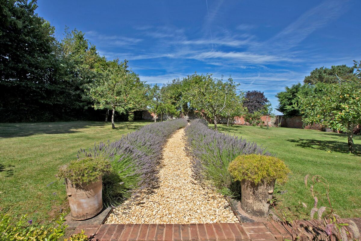 house for sale in Farringdon, Exeter, Devon, EX5 EXE012312275