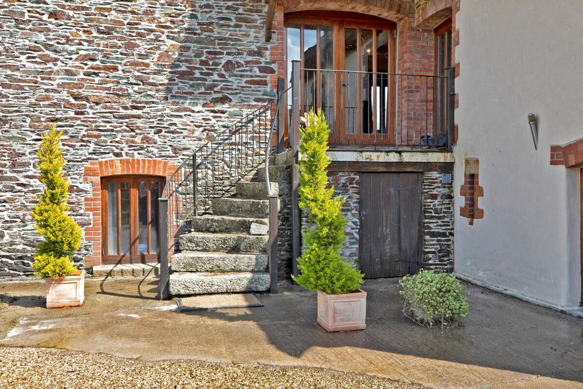 house for sale in Milton Combe, Yelverton, Devon, PL20 EXE012366740