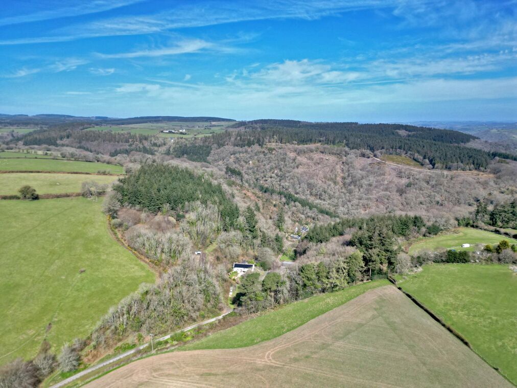 Image of Bovey Tracey, Newton Abbot, Devon, TQ13.