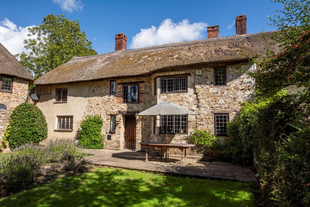 Image of Old Manor Gardens, Colyford, Colyton, Devon, EX24
