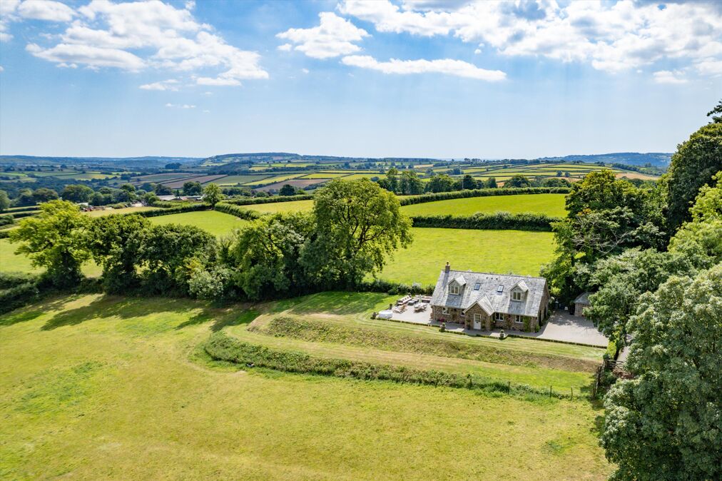 Image of Lamerton, Tavistock, Devon, PL19