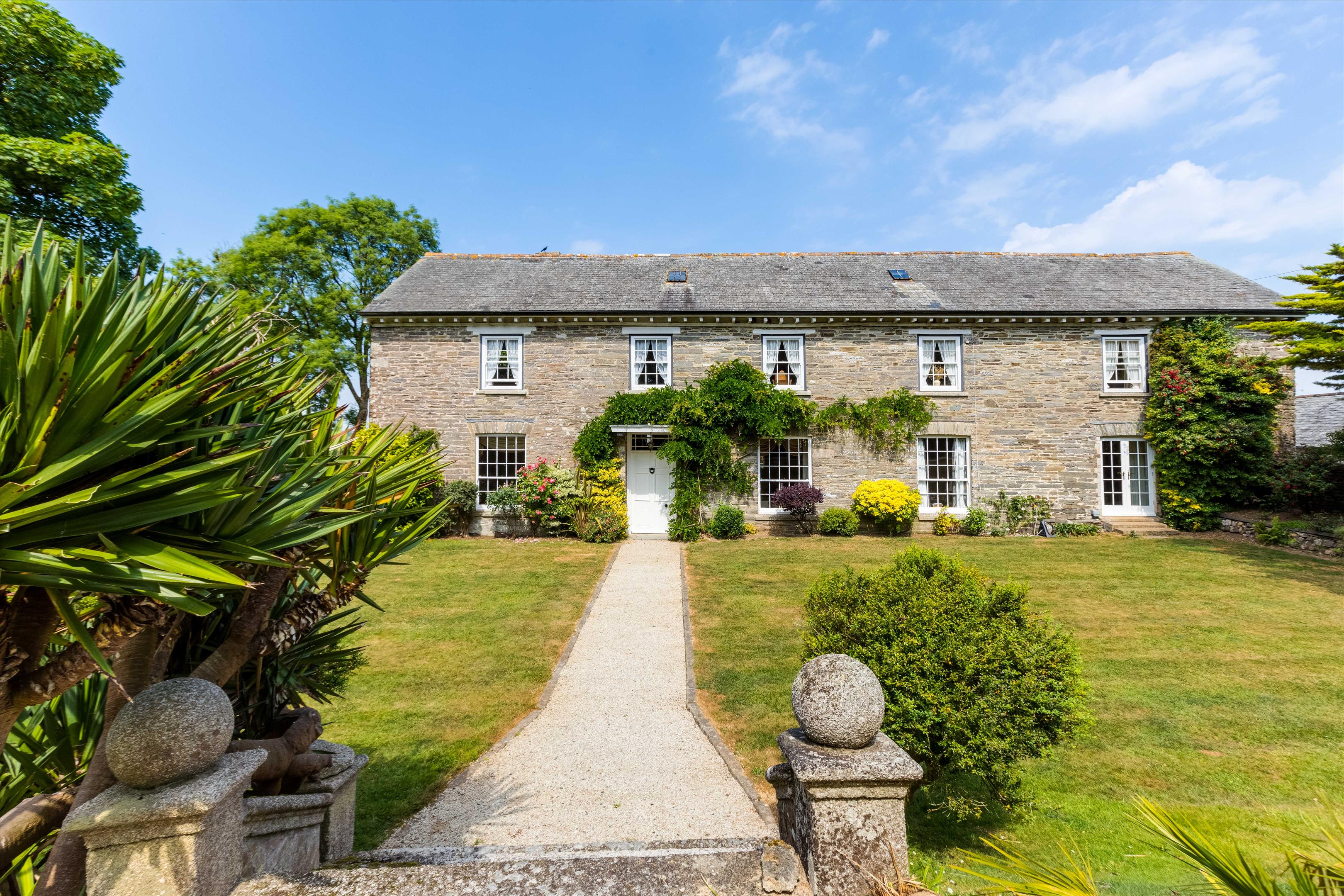 Knight Frank Property exe012489245