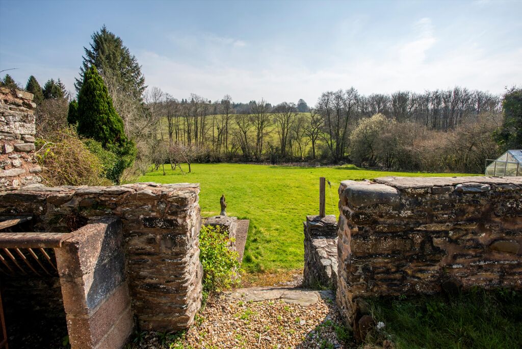 Image of Dulverton, Somerset, TA22