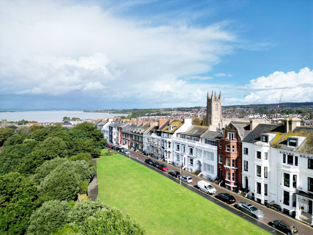 Image of Exmouth, EX8