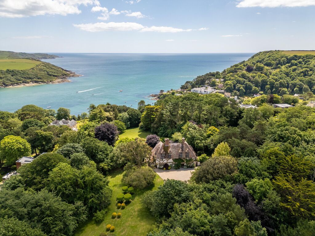 Image of Moult Hill, Salcombe, Devon TQ8