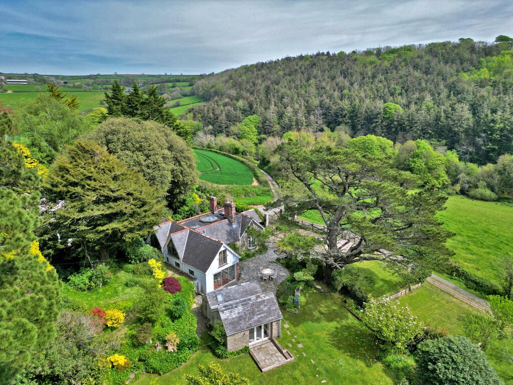 Image of Buckland Tout Saints, Kingsbridge, Devon, TQ7