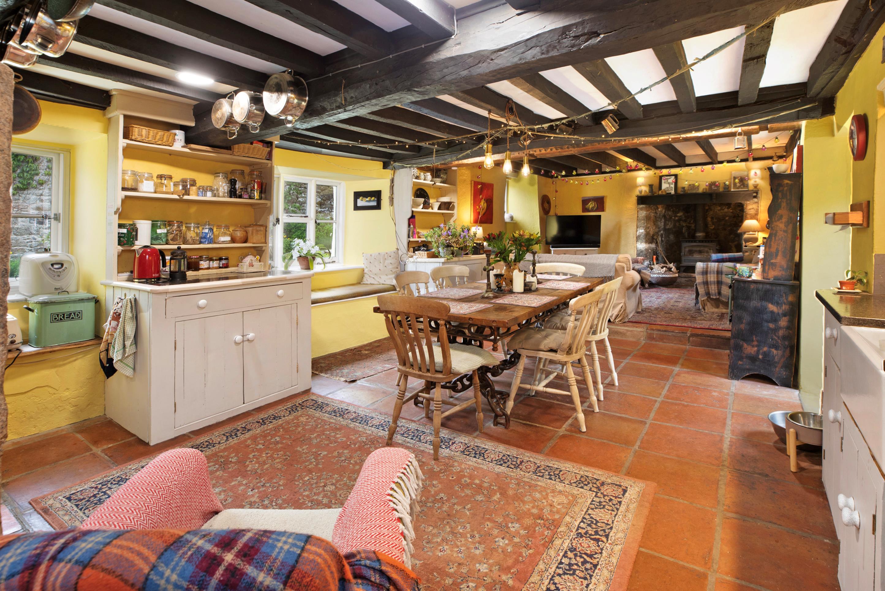 A Timeless Country Retreat for the Modern Family