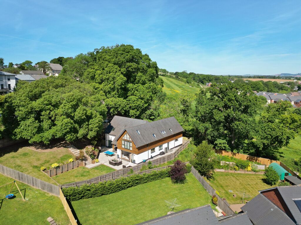 Image of Lucombe Gardens, Park Lane, Exeter, Devon, EX4