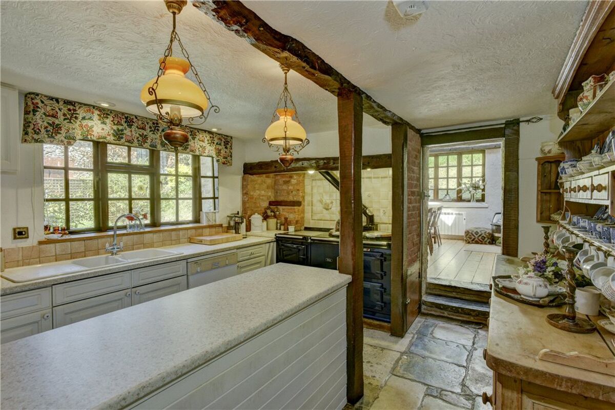 house for sale in Sidmouth, Devon, EX10 EXE070397 Knight