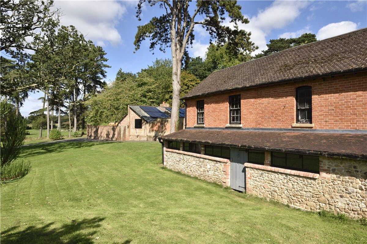 house for sale in Ottery St Mary, Nr Exeter, Devon, EX11 EXE090181 Knight Frank