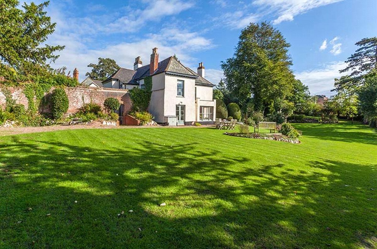 house for sale in Burgmanns Hill, Lympstone, Exmouth, EX8 - EXE110109