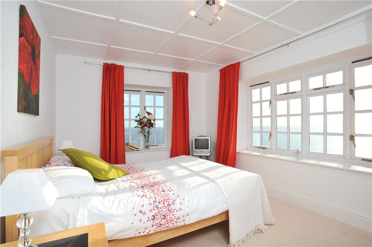 house for sale in The Warren, Polperro, Looe, Cornwall, PL13