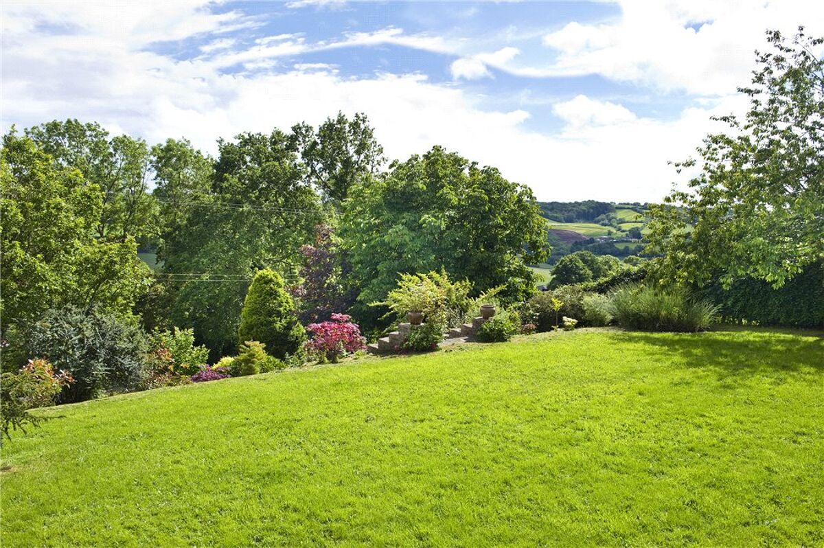 house for sale in Whitestone, Exeter, Devon, EX4 EXE120035 Knight Frank