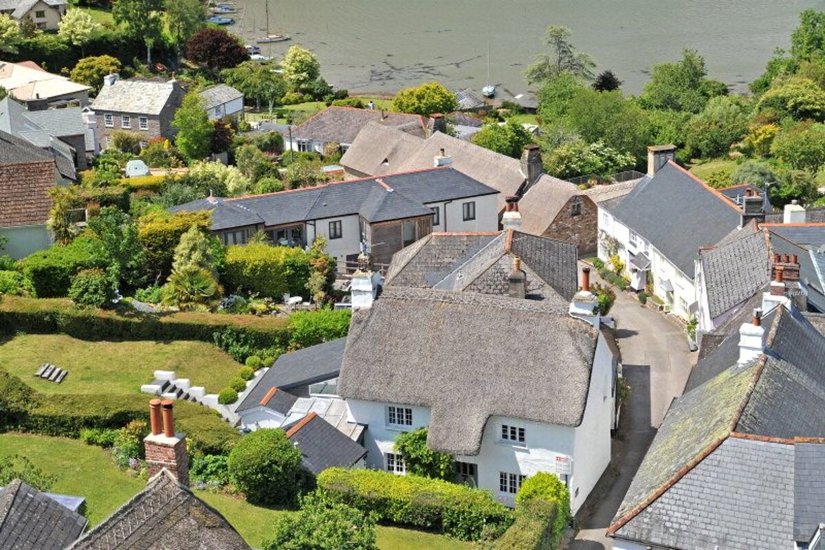 house for sale in Lower Street, Dittisham, Dartmouth, Devon, TQ6 EXE120146 Knight Frank