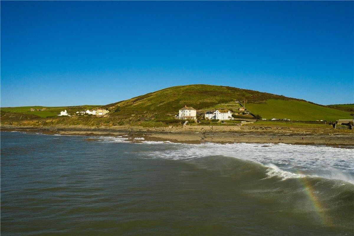 house for sale in Baggy Point, Croyde, Braunton, Devon, EX33