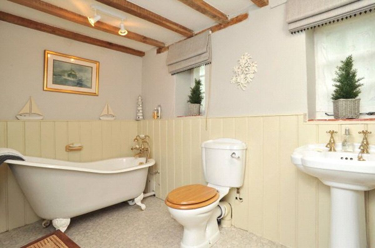 house for sale in Whitford, Axminster, Devon, EX13 EXE130016 Knight