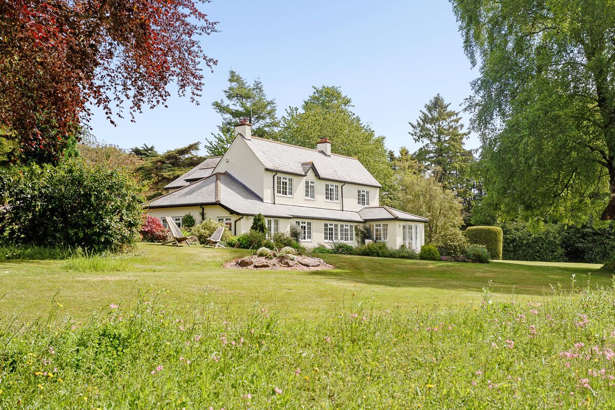 house for sale in Colaton Raleigh, Devon, EX10 EXE130041 Knight Frank