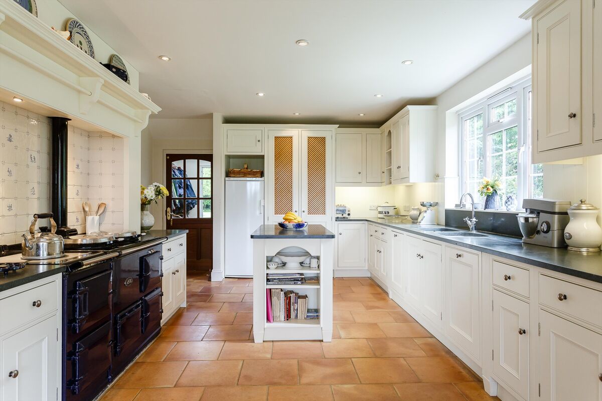 house for sale in Colaton Raleigh, Devon, EX10 EXE130041 Knight Frank