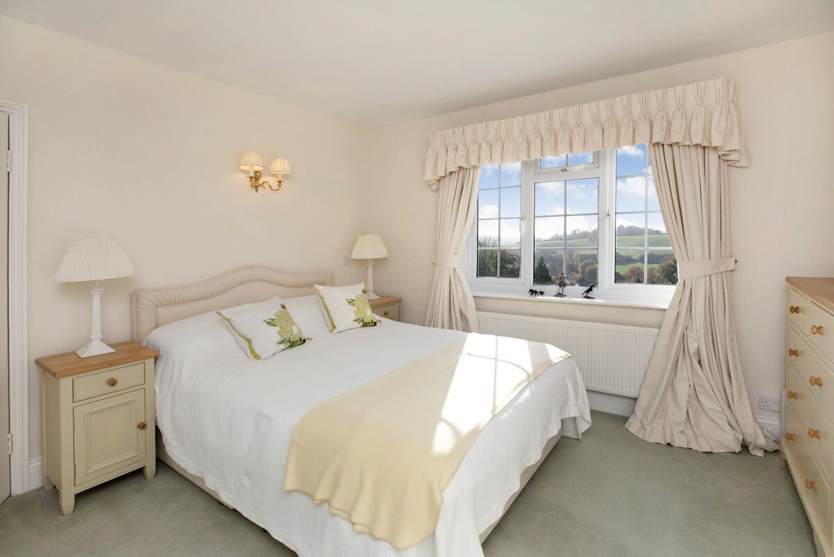 house for sale in Colaton Raleigh, Devon, EX10 EXE130041 Knight Frank