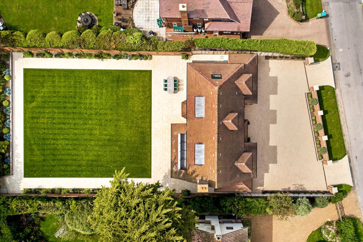 house for sale in Tamarisk Way, East Preston, Littlehampton, West Sussex, BN16 EXE130052