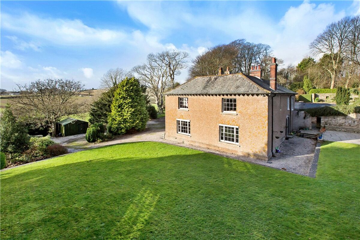 house for sale in Modbury, Ivybridge, Devon, PL21 EXE130102 Knight