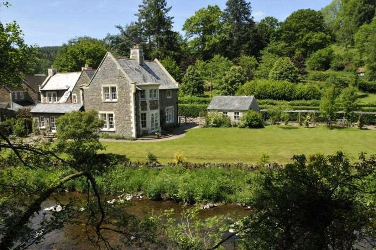 house for sale in Northmoor Road, Dulverton, Somerset, TA22 EXE130189