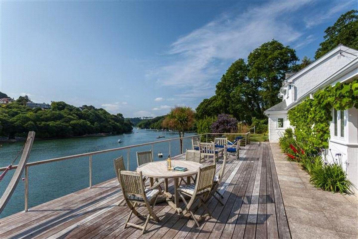 house for sale in Port Navas, Helford River, Falmouth, Cornwall, TR11