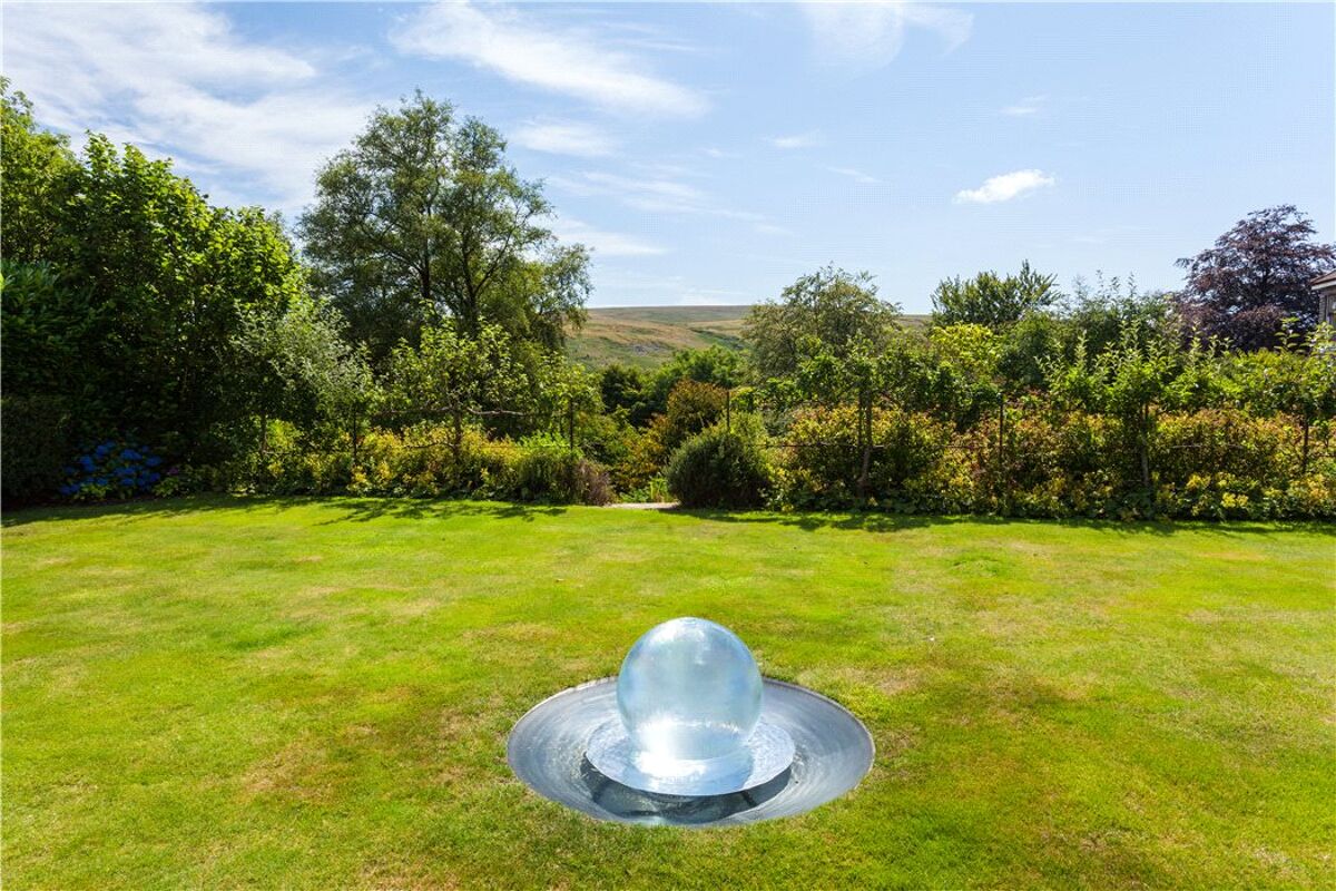 house for sale in Taikoo, Belstone, Okehampton, Devon, EX20 EXE130406