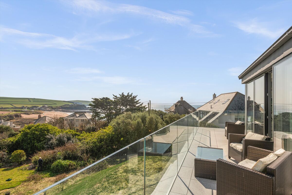 house for sale in Thurlestone, South Milton, Kingsbridge, Devon, TQ7