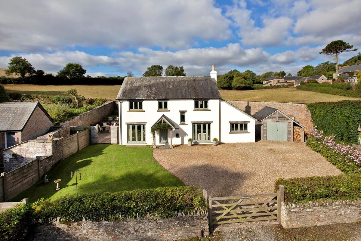 house for sale in Stokenham, Kingsbridge, Devon, TQ7 EXE130598