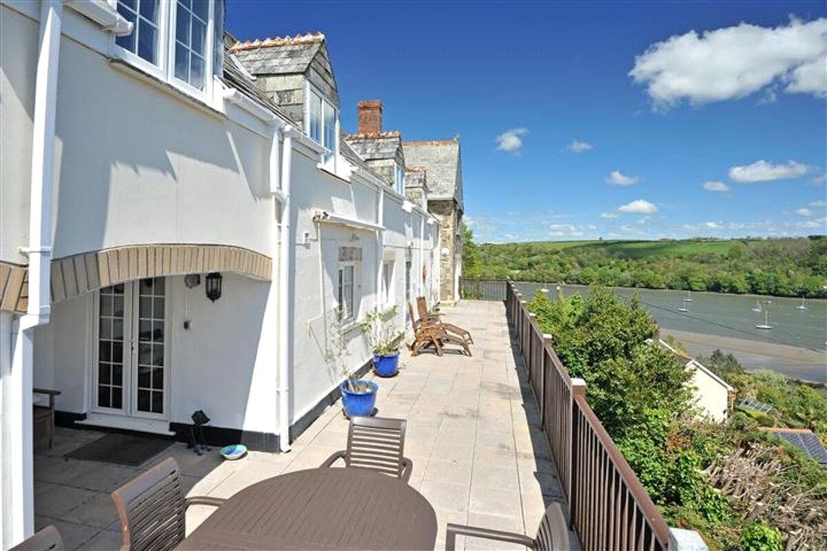 house for sale in Golant, Fowey, Cornwall, PL23 EXE130602 Knight Frank