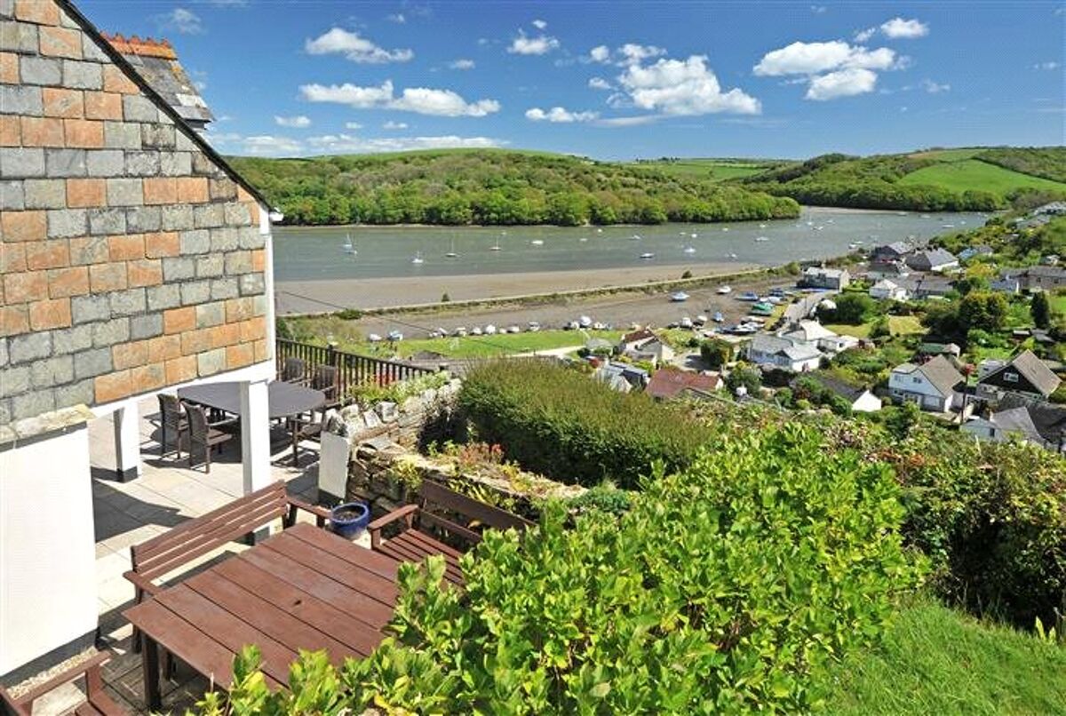 house for sale in Golant, Fowey, Cornwall, PL23 EXE130602 Knight Frank