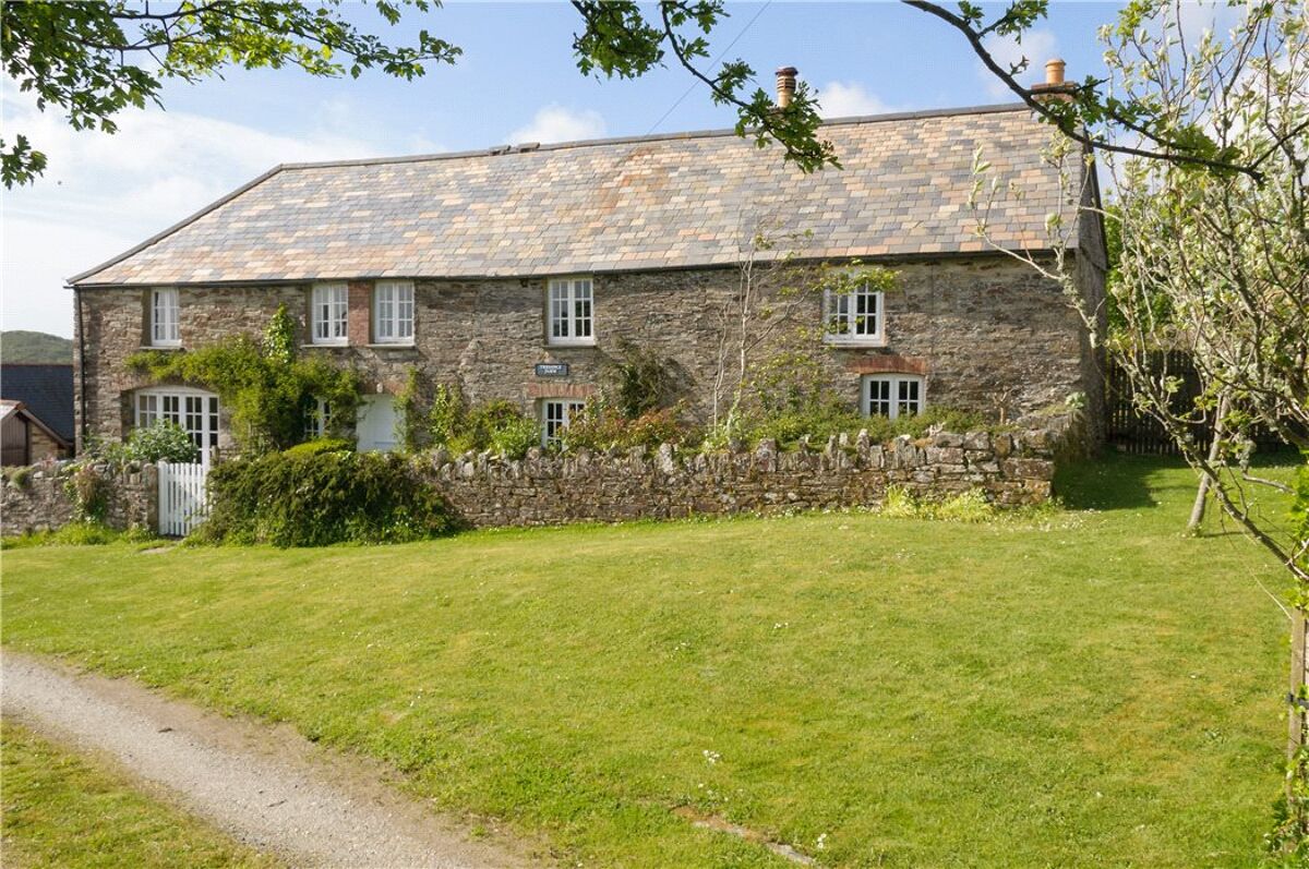 house for sale in St Issey, Wadebridge, Cornwall, PL27 EXE140158