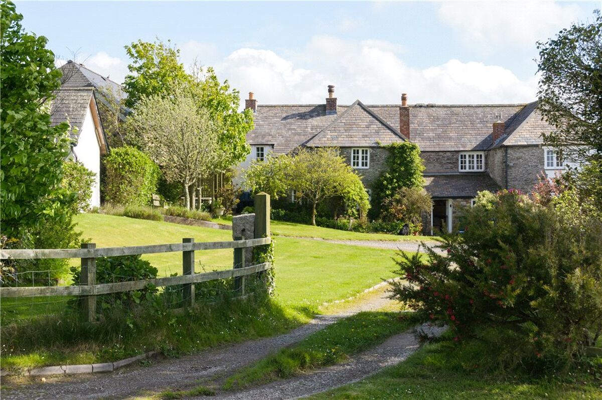 house for sale in St Issey, Wadebridge, Cornwall, PL27 EXE140158