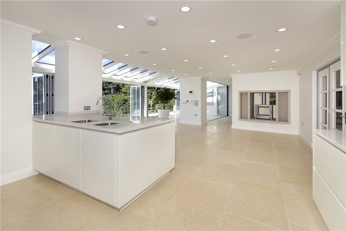 house for sale in Lyndhurst, Streatham Rise, Exeter, Devon, EX4