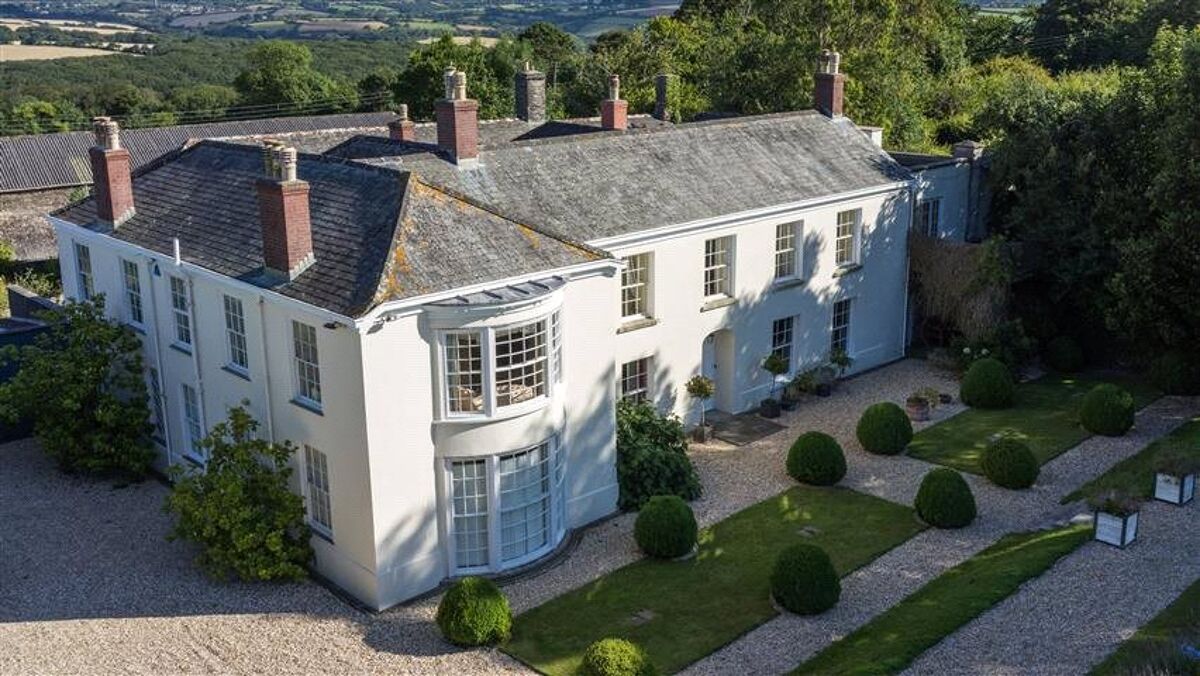 house for sale in Tremayne, St. Martin, Helston, Cornwall, TR12