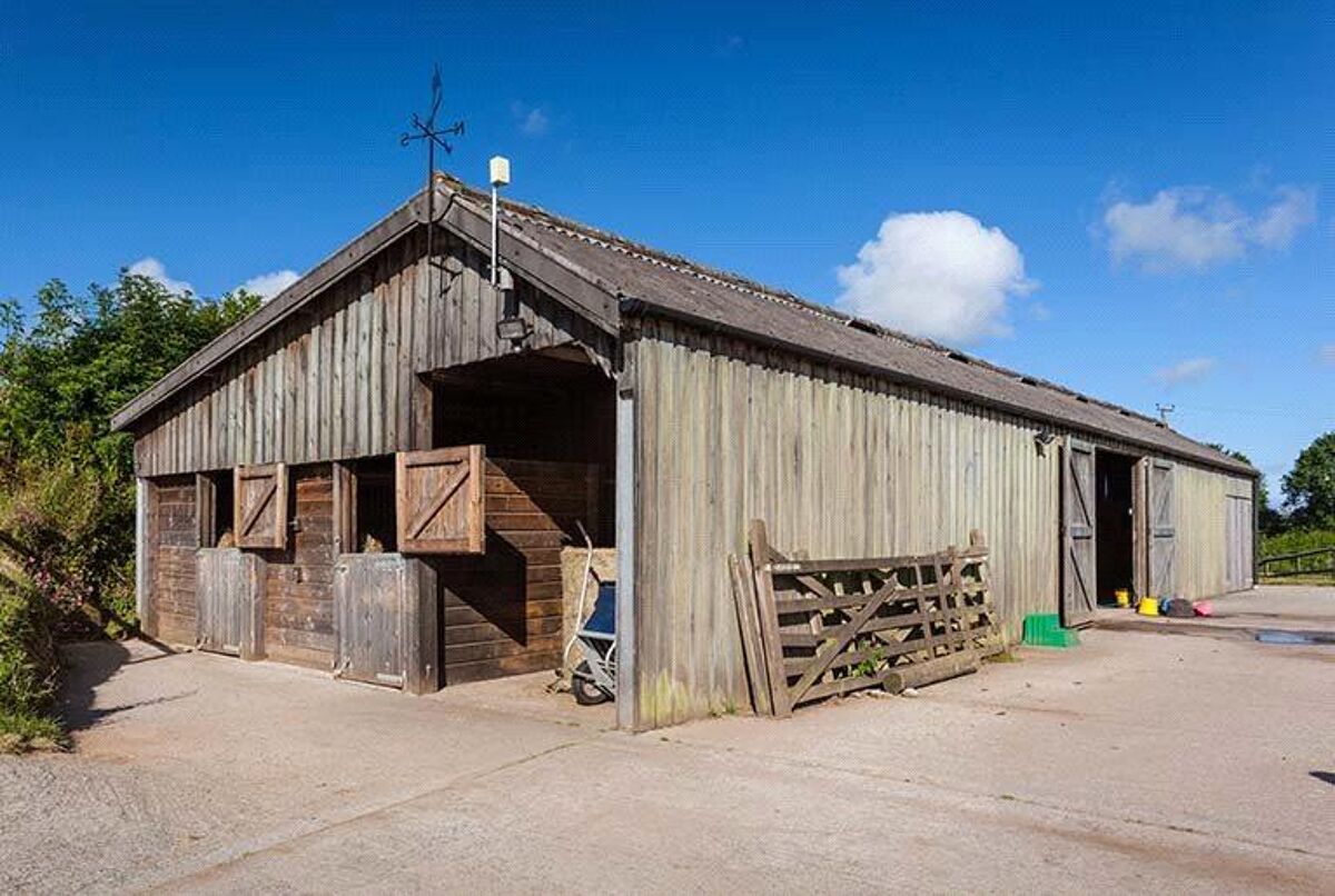 house for sale in Bowden Farm, North Bovey, Newton Abbot, Devon, TQ13 EXE140179 Knight Frank