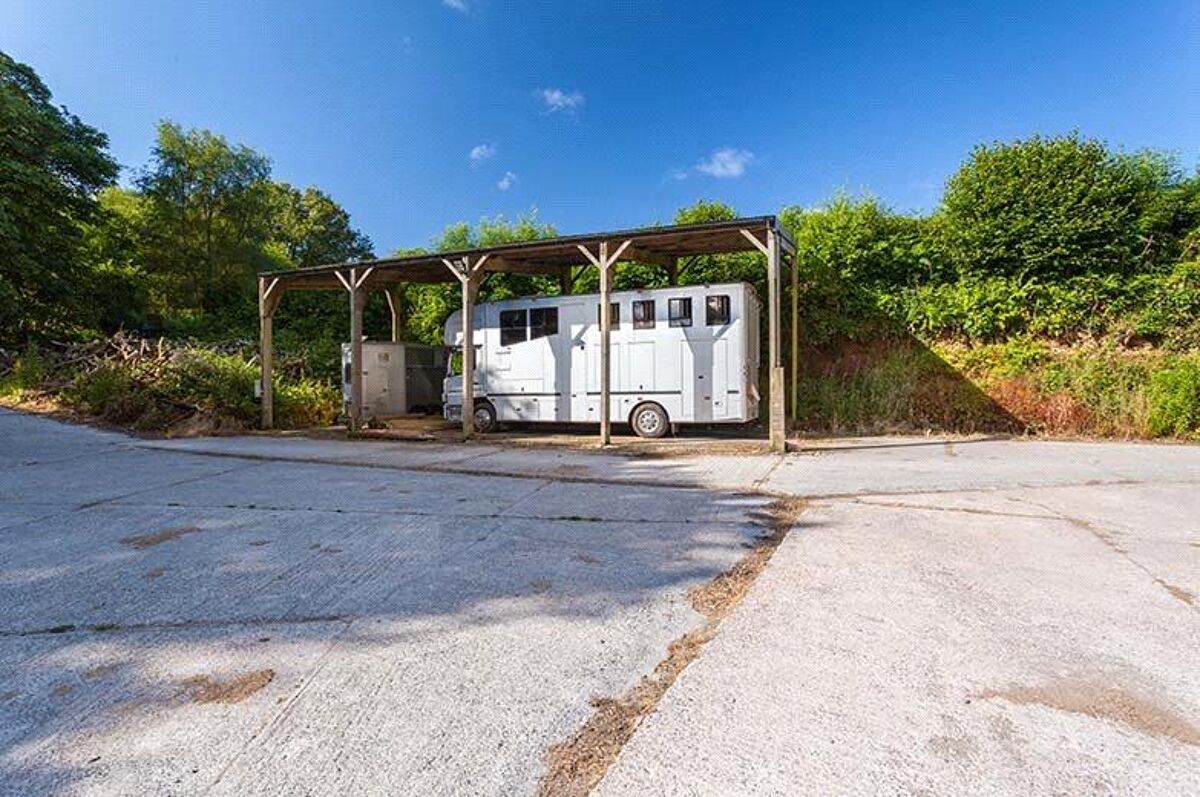 house for sale in Bowden Farm, North Bovey, Newton Abbot, Devon, TQ13 EXE140179 Knight Frank