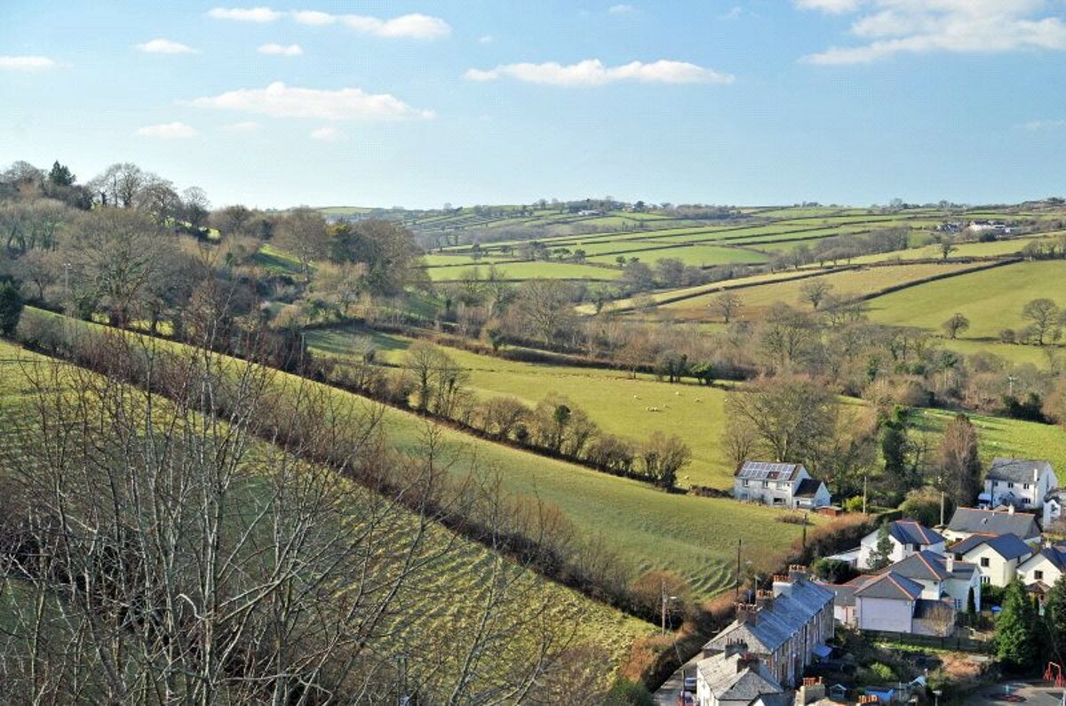 house for sale in Castle Street, Launceston, Cornwall, PL15 EXE140199